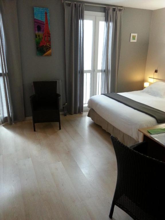 Hotel Du Lion D'Or Marmande Ngoại thất bức ảnh