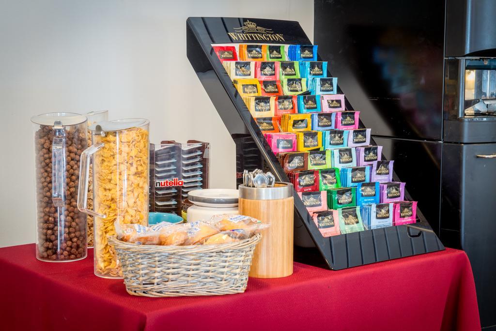 Hotel Du Lion D'Or Marmande Ngoại thất bức ảnh