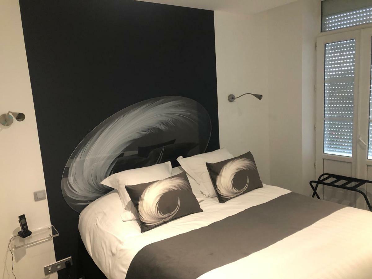 Hotel Du Lion D'Or Marmande Ngoại thất bức ảnh